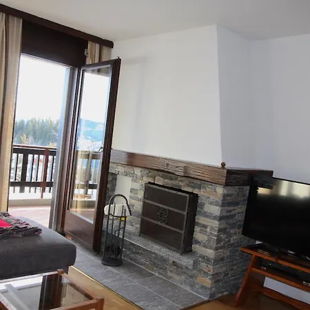 アパート Mandarin A11